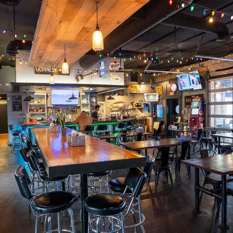 Hank's Texas BBQ, Columbus