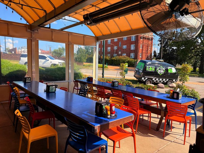 Hi-Pointe Drive-In (St. Louis)
