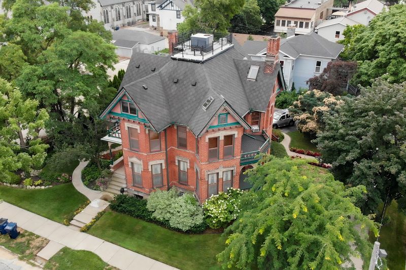 Historic Webster House Bed and Breakfast - Bay City Historic Webster House Bed and Breakfast - Bay City