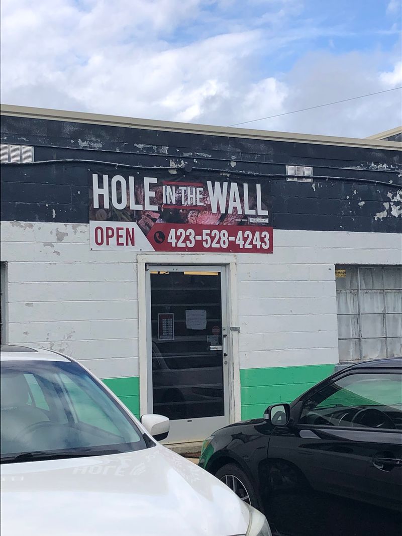 Hole in the Wall - Chuckey Hole in the Wall - Chuckey