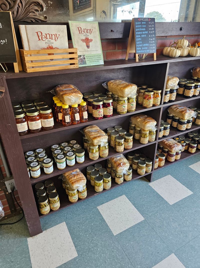 Homeland Creamery