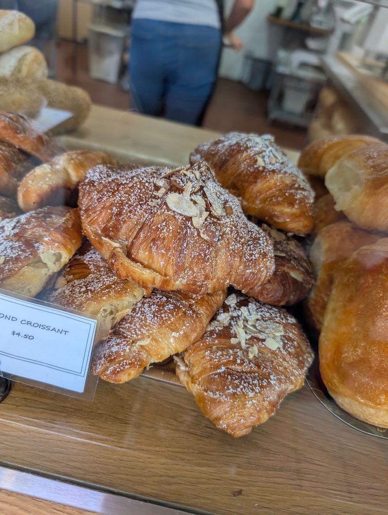 How This West New York Bakery Became a Neighborhood Favorite How This West New York Bakery Became a Neighborhood Favorite