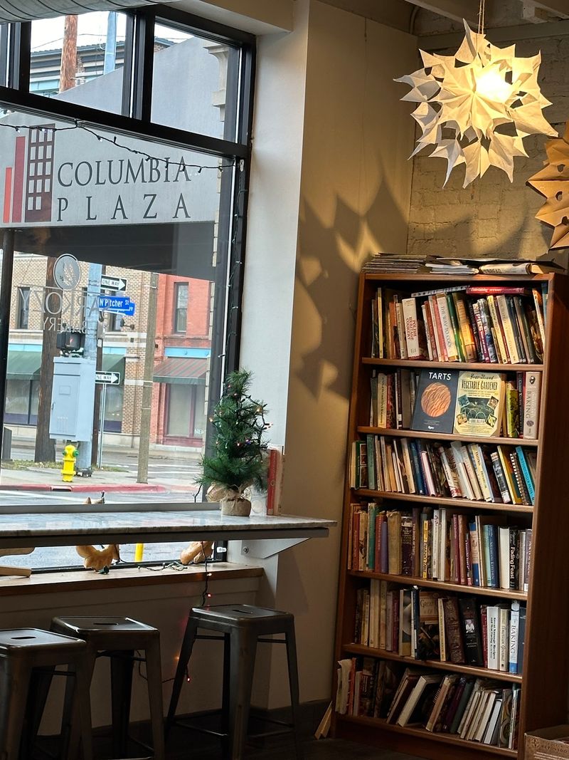 How to Time Your Visit to This Michigan Bakery