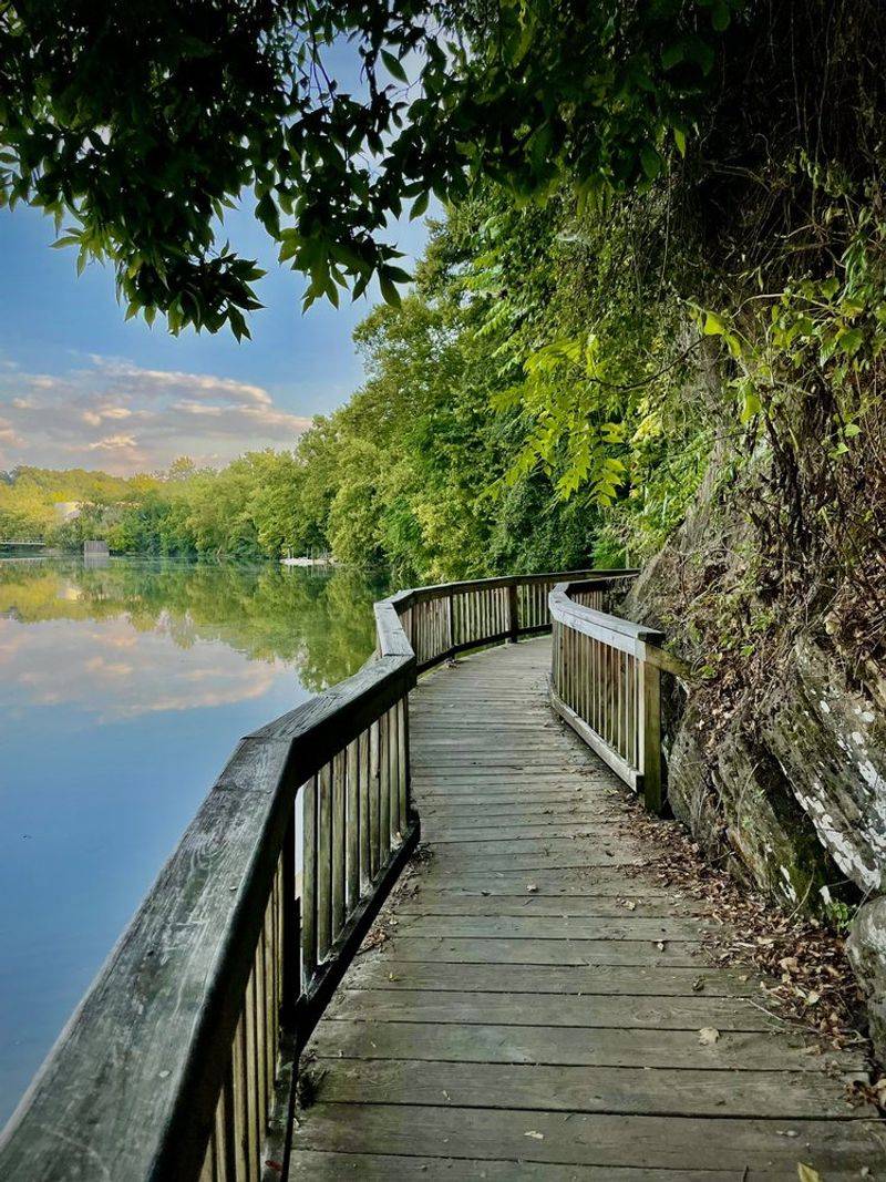 Ijams Nature Center Trails