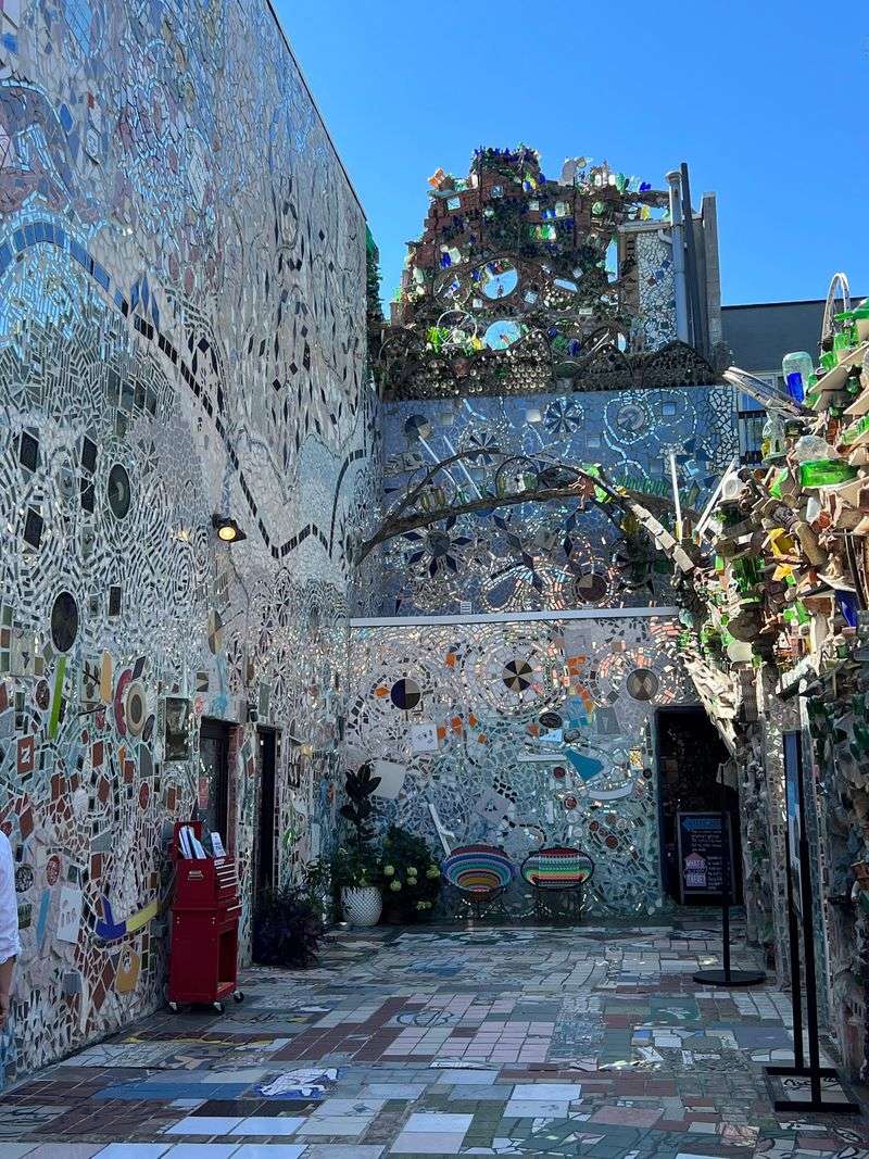 Isaiah Zagar’s Vision Fills Every Wall Isaiah Zagar’s Vision Fills Every Wall