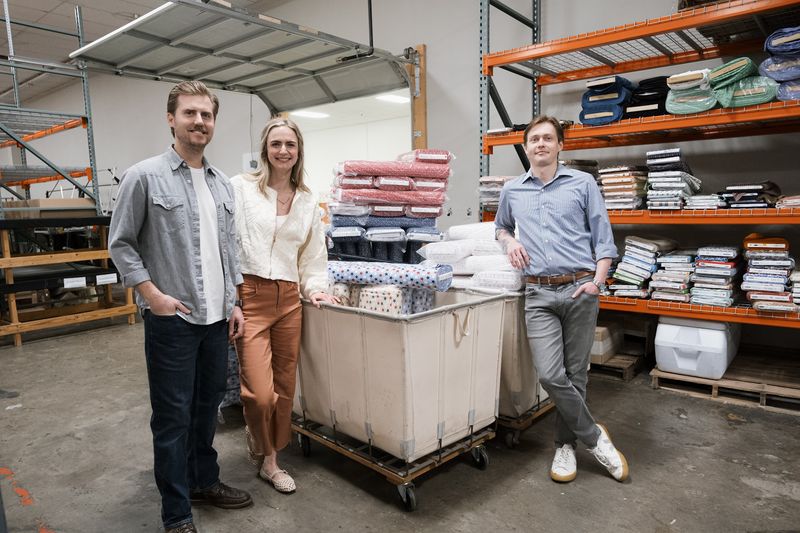 It Has the No-Frills Feel of a True Warehouse Treasure Hunt It Has the No-Frills Feel of a True Warehouse Treasure Hunt