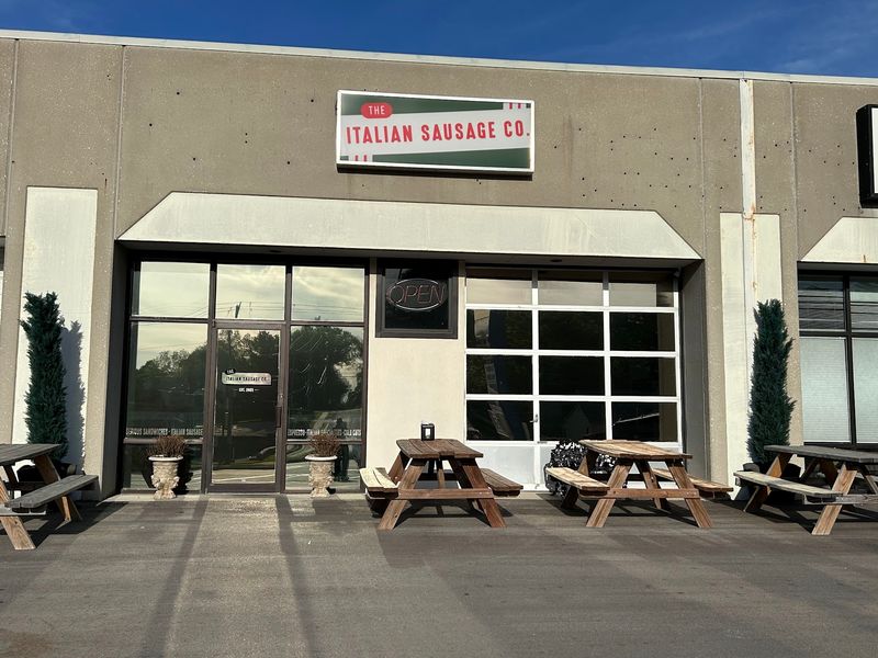 Italian Sausage Co. Italian Sausage Co.