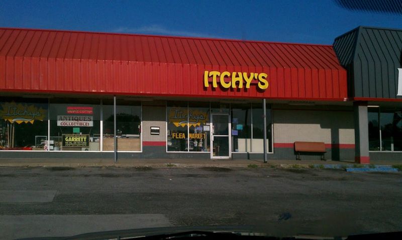 Itchy’s Flea Market