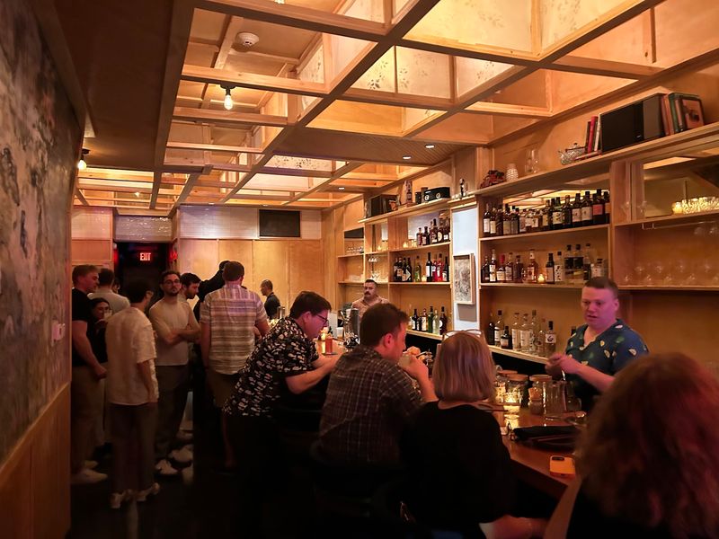 Izzy’s Cocktail Bar (Ardmore)