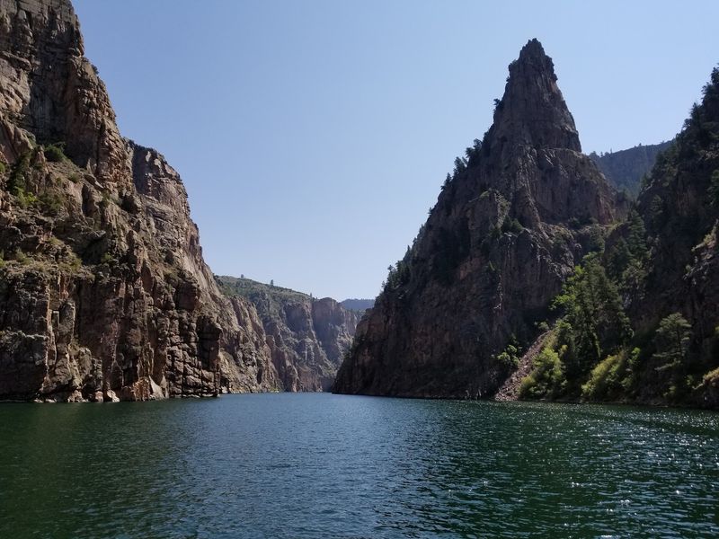 Reservoir Edges and Canyon Rims Make a Dramatic Stage