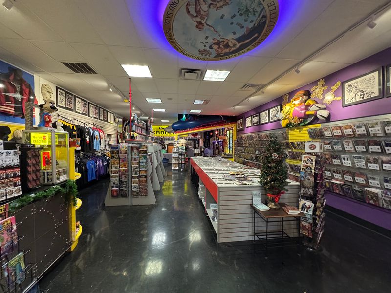 Jay and Silent Bob's Secret Stash - Red Bank