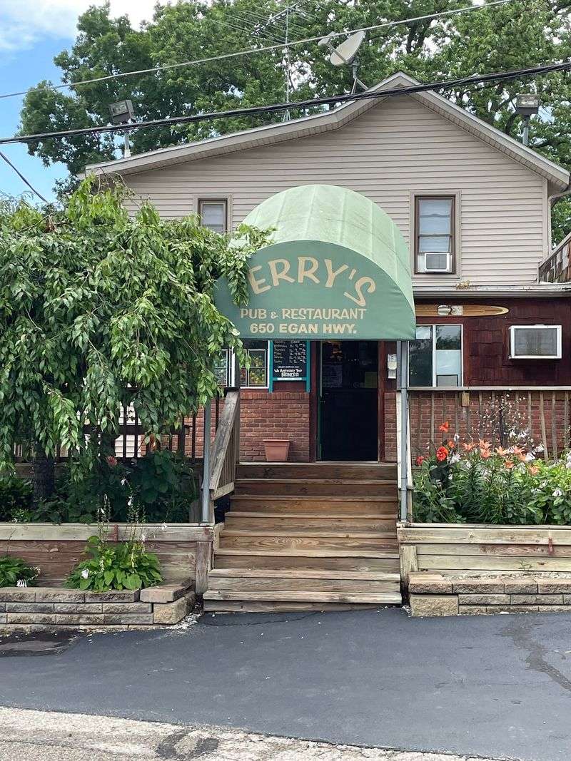 Jerry’s Pub & Restaurant - Brooklyn