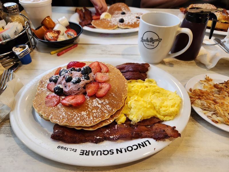 Lincoln Square Pancake House (Indianapolis) Lincoln Square Pancake House (Indianapolis)