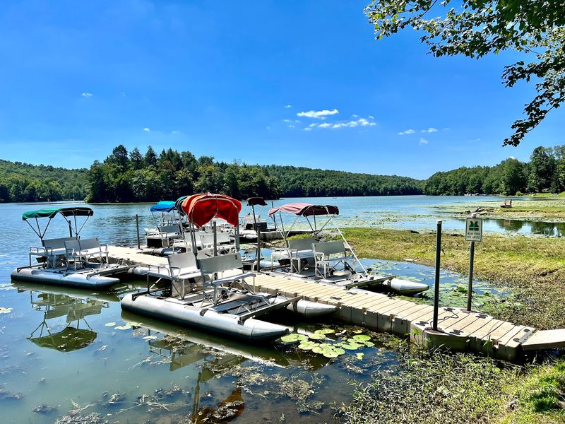 Keen Lake Camping & Cottage Resort, Waymart, PA