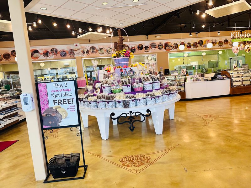 Kilwins Chocolate Kitchen - Petoskey