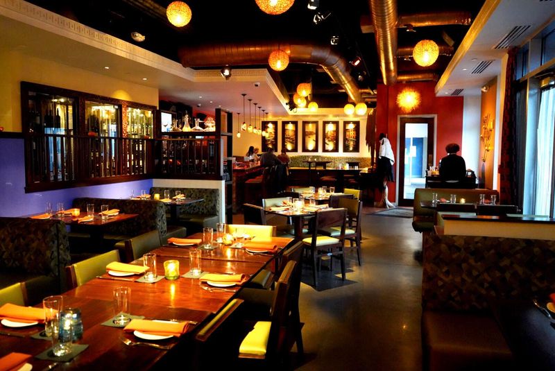 Lago East Bank - 1091 W 10th St
