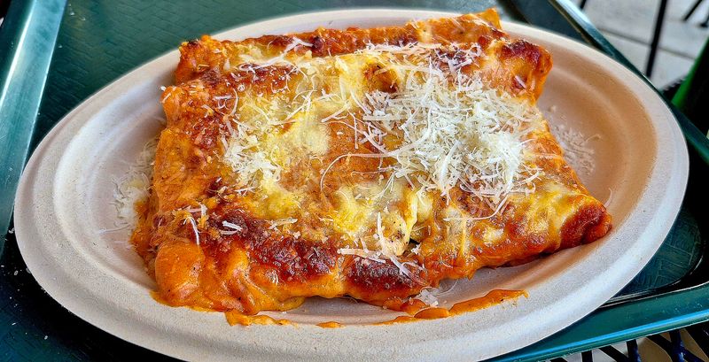 Lasagna That Hits the Comfort-Food Sweet Spot Lasagna That Hits the Comfort-Food Sweet Spot