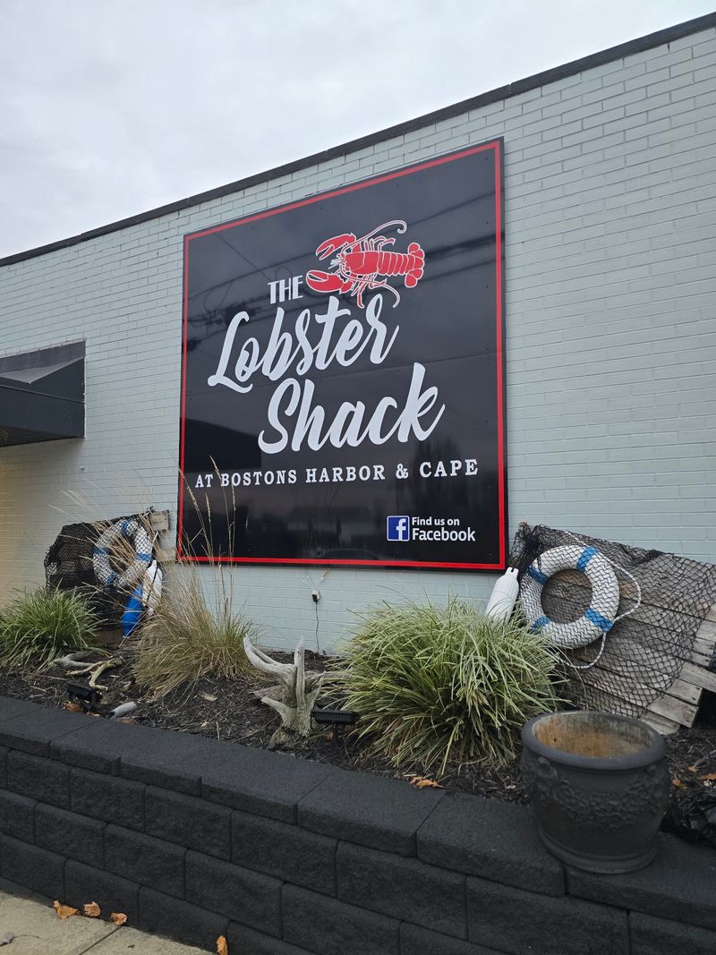 Lobster Shack At Bostons Harbor & Cape – Jeannette