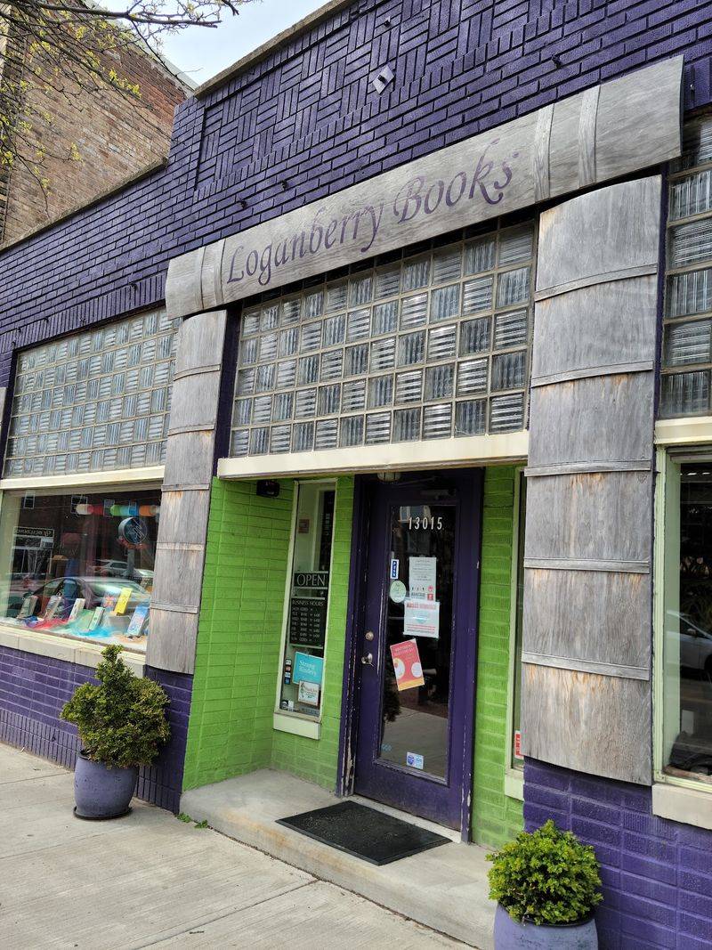 Loganberry Books, Cleveland