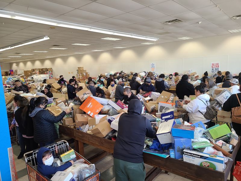 Lori's Bargain and Bin Store (Haltom City)