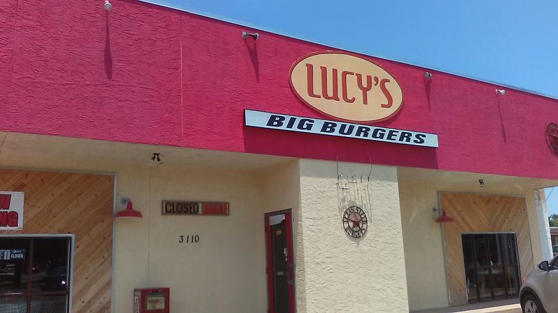 Lucy's Big Burgers (Abilene)