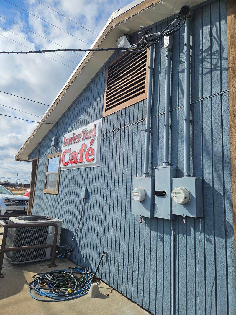 Lumber Yard Cafe (Edgewood)