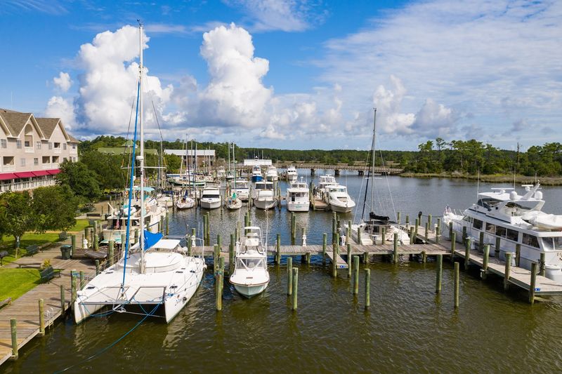 Manteo