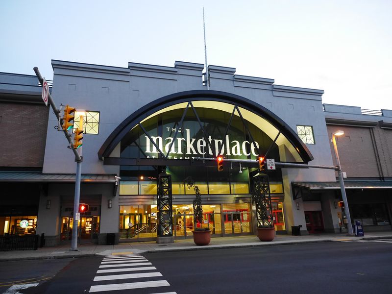 Marketplace at Steamtown Outlet Stores - Scranton, PA