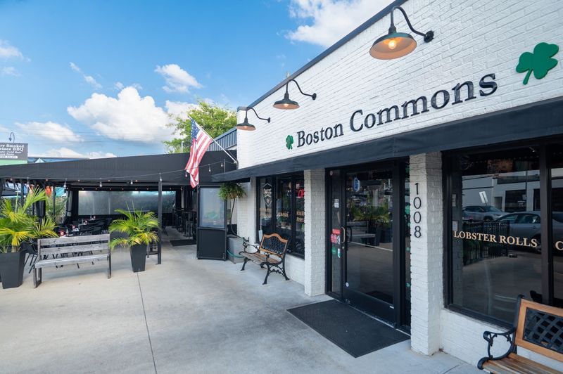 Meet Boston Commons, Nashville's Go-To Spot for New England Seafood Meet Boston Commons, Nashville's Go-To Spot for New England Seafood