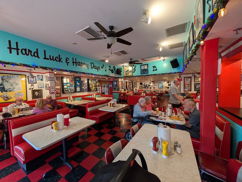 Mel’s Hard Luck Diner (Branson)