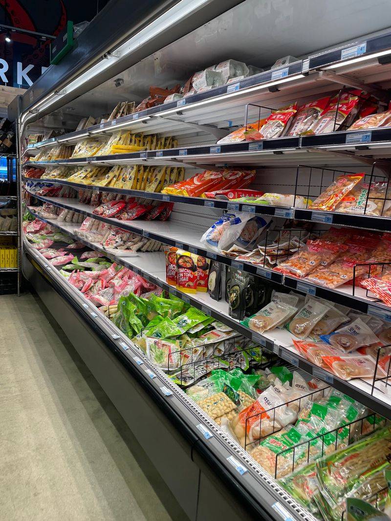 Michigan Aisles That Stretch Beyond Dinner Michigan Aisles That Stretch Beyond Dinner