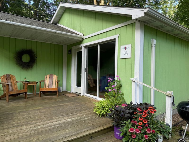 Michigan Cottages With Flexible Appeal