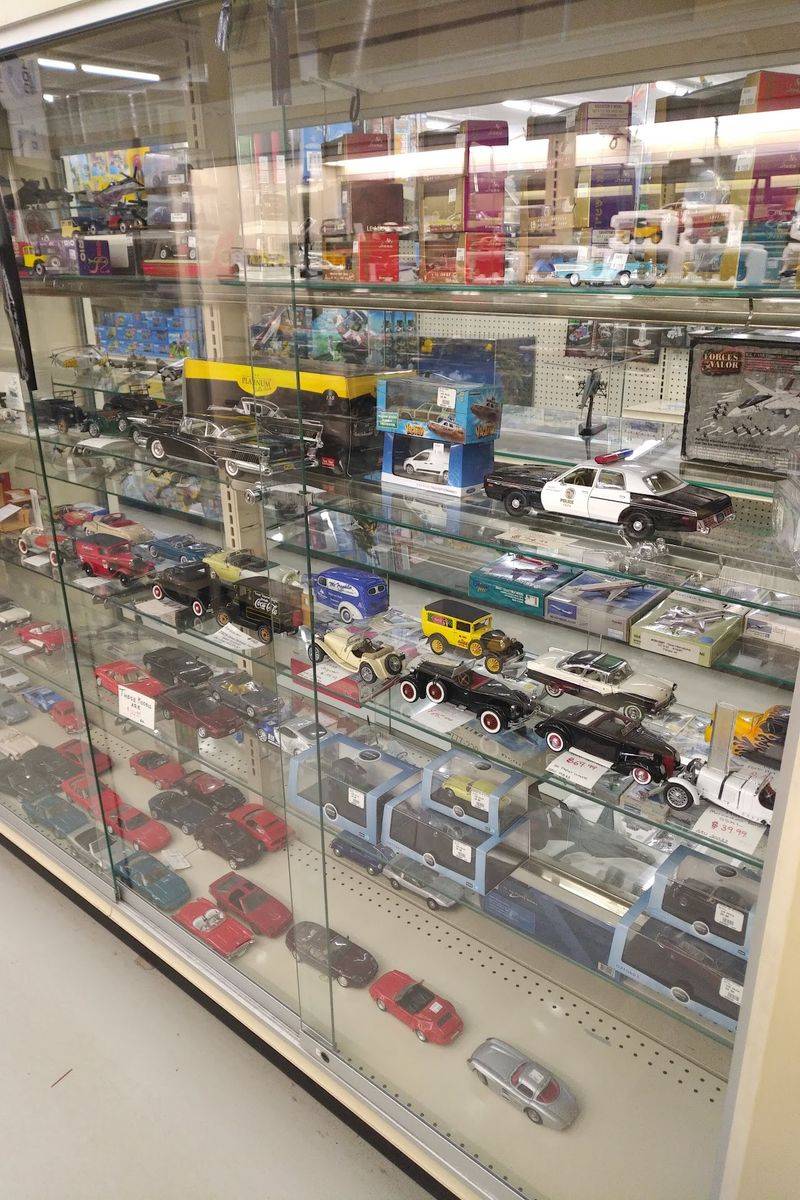 Michigan Scale Variety That Keeps Collectors Browsing Longer