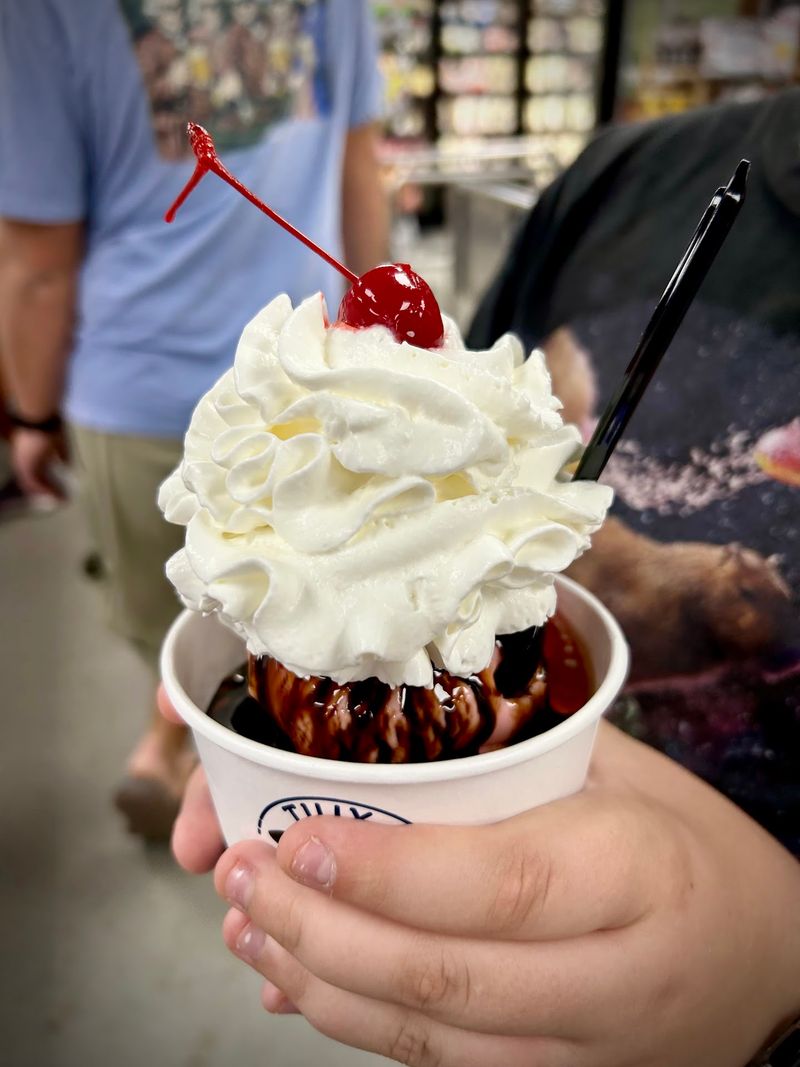 Milkshakes Worth Slowing Down For Milkshakes Worth Slowing Down For