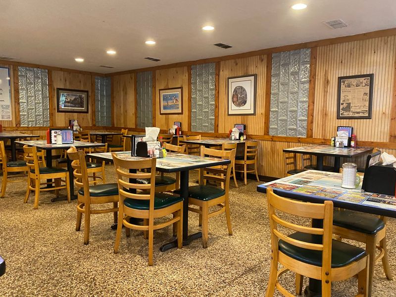 Miller’s Restaurant (Mocksville)