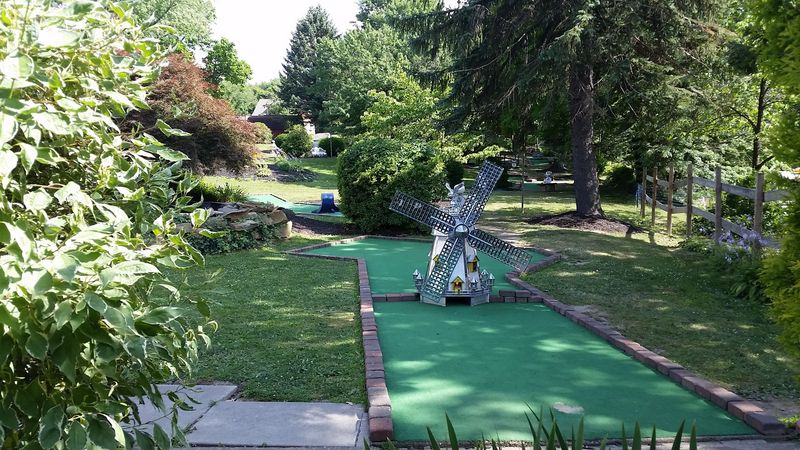 Mini Golf Adds a Playful Twist Mini Golf Adds a Playful Twist
