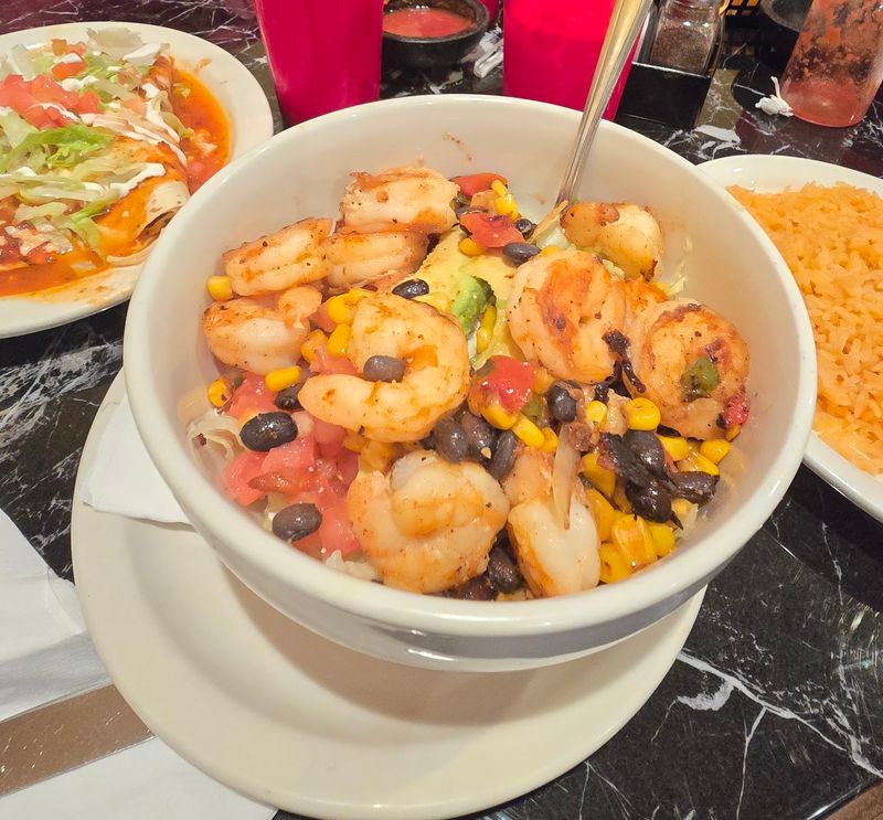 Molcajete Jalisco Brings the Wow Factor