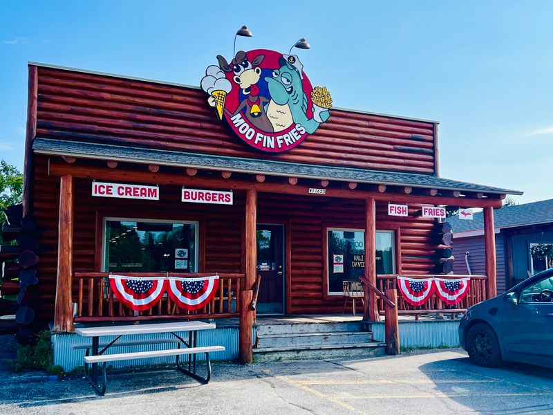 Moofinfries - Naubinway, MI Moofinfries - Naubinway, MI