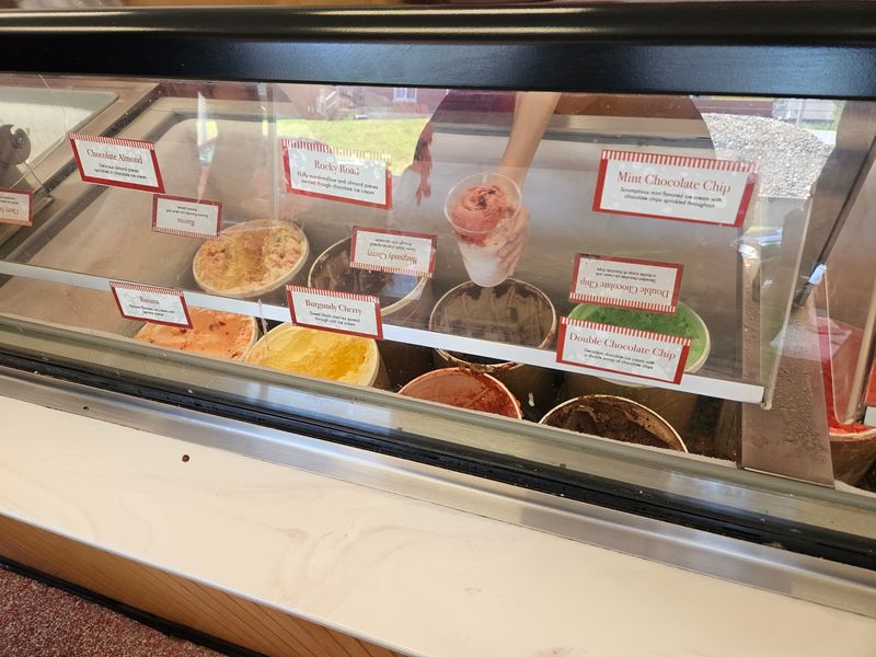More Than 40 Flavors Make Choosing Half The Fun