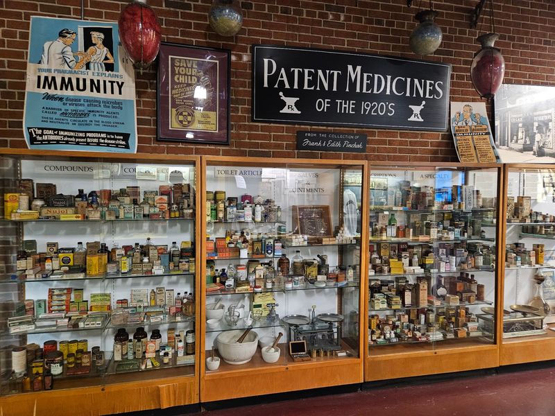 More Than Machines, the Collection Keeps Expanding the Story