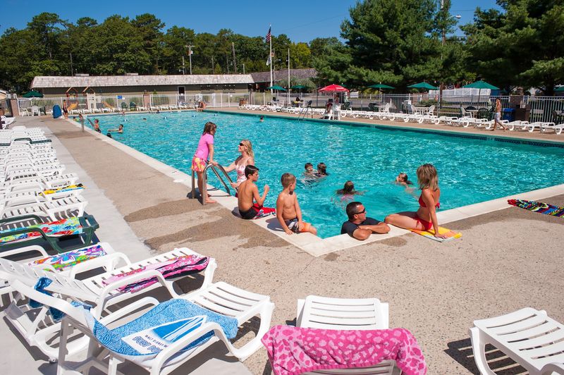 More Ways to Cool Off by the Pool and Lake More Ways to Cool Off by the Pool and Lake