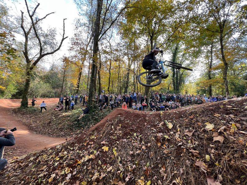 Mountain Bikers Come Here for the Trails