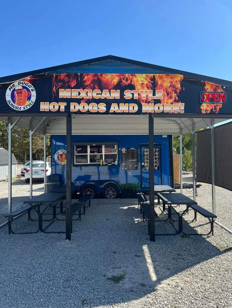 Mr. Dogo’s – Branson, MO