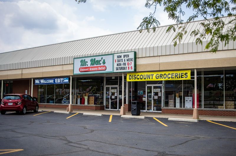 Mr. Mac’s Discount Grocery Outlet, New Carlisle