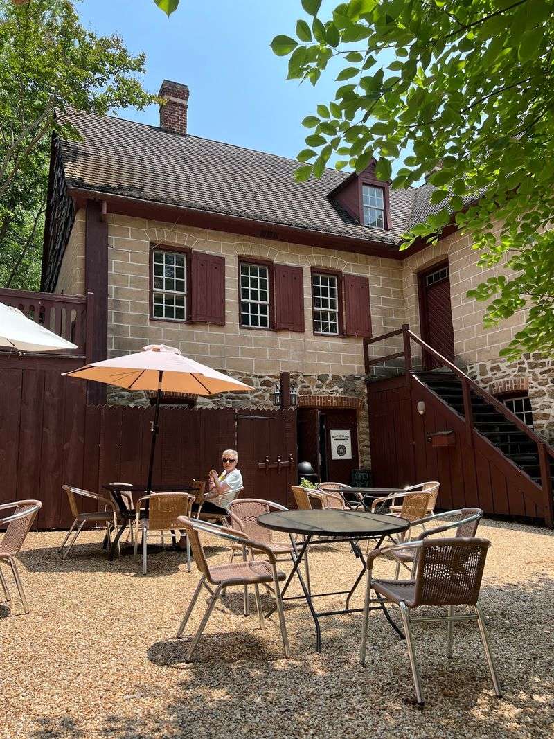 Muddy Creek Cafe & Listening Room