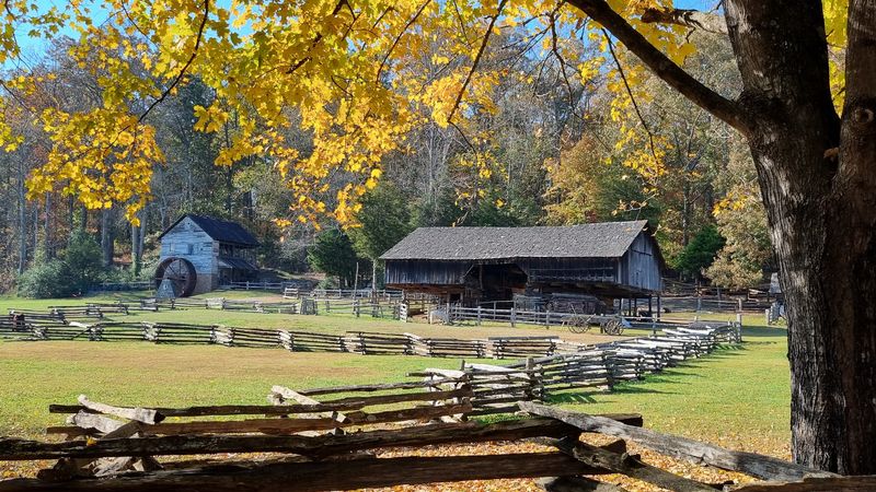 Museum of Appalachia - Clinton Museum of Appalachia - Clinton