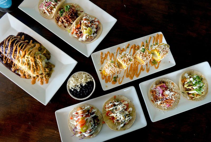 Mojo Taqueria Lyons (Lyons) Mojo Taqueria Lyons (Lyons)