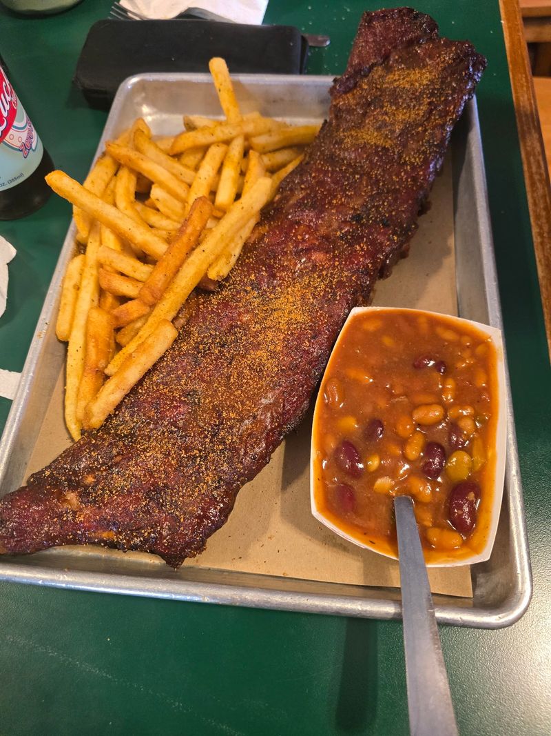 Ribs That Put the Rest of the Menu on Notice Ribs That Put the Rest of the Menu on Notice