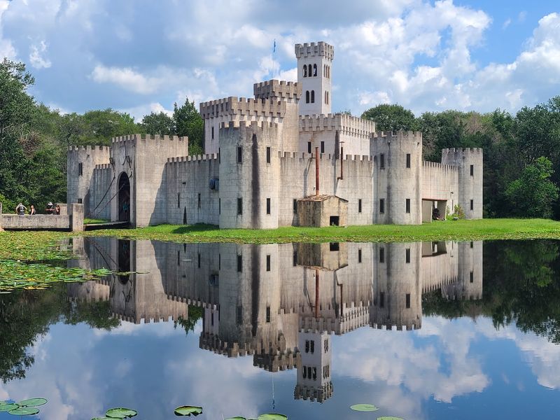 Newman's Castle (Bellville) Newman's Castle (Bellville)