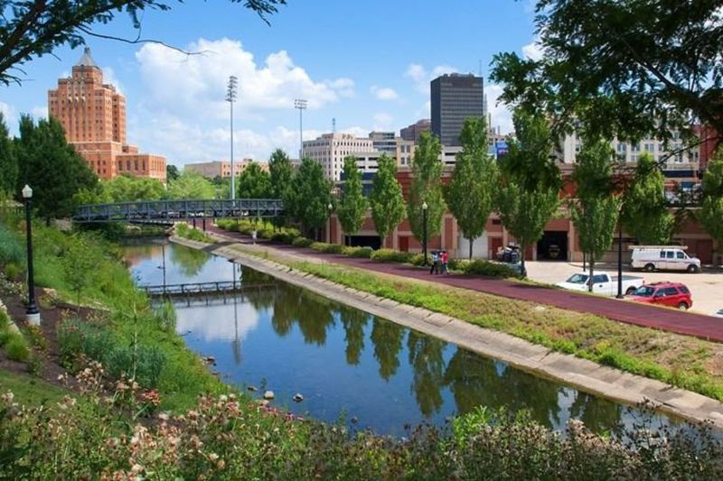 Ohio & Erie Canal Towpath River Sections - Akron